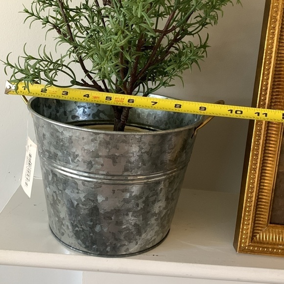 Set of 5 Rustic Decor Vintage Galvanized Metal Bucket planters gold hardware - Picture 8 of 11